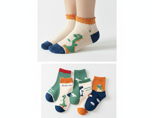 "جوراب ساقدار آبی و رنگارنگ بچهگانه با نوشته HAPPY روی ساق پا