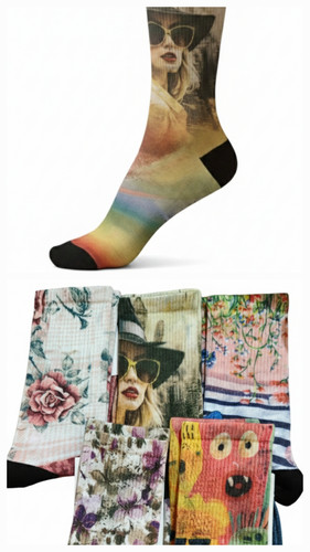 جوراب طرح هنری، جوراب ساقدار فانتزی، خرید جوراب چاپ دیجیتال، جوراب با طرح گل، استایل کژوال خاص.